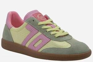 NEW BACK 70 women's ghost c26 sneakers in light yellow/ light green /pink